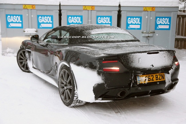Aston Martin Vanquish Volante chạy thử trên tuyết trắng 5