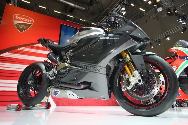 Công bố giá Ducati 1199 Panigale RS13 2