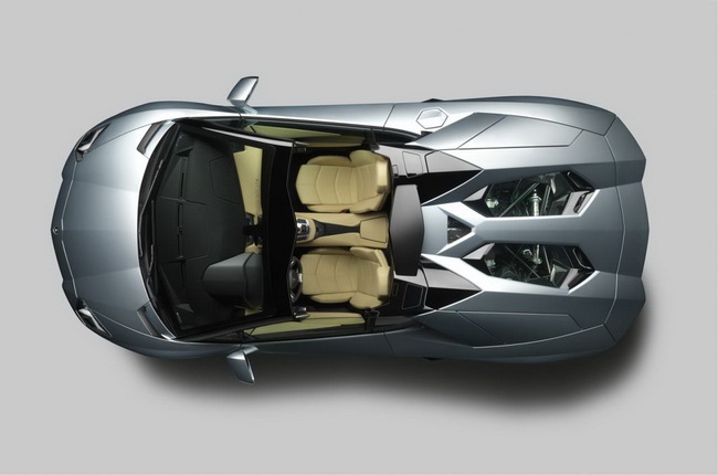 Lamborghini Aventador Roadster: Muốn mua chờ đến năm sau 11
