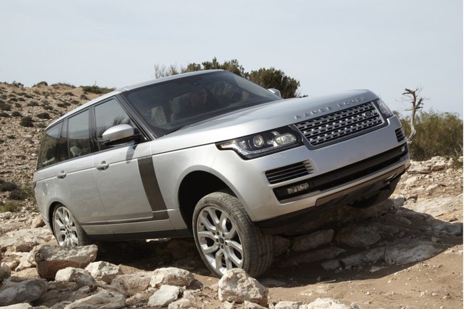 Muốn mua Range Rover thế hệ mới phải chờ 6-12 tháng 3