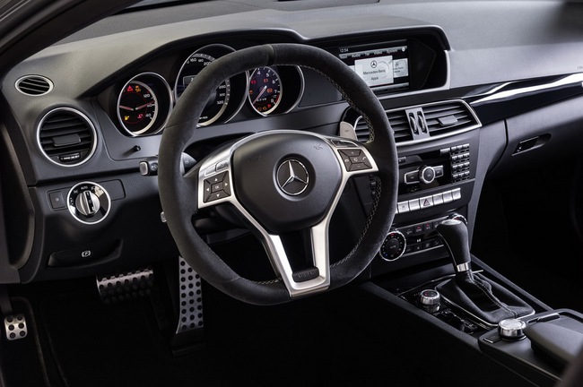 Mercedes-Benz C63 AMG “Edition 507”: Mạnh hơn, nhanh hơn, sang hơn 14
