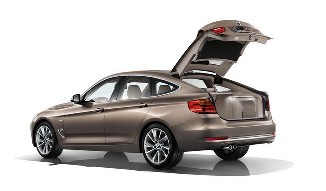 BMW khoe tất cả những gì có trên 3-Series Gran Turismo 13