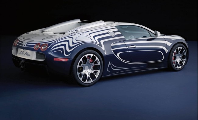 Nữ nhân viên bán hàng xuất sắc nhất của Bugatti 7