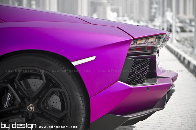 Siêu xe Lamborghini Aventador màu “tím Huế” của tỷ phú Qatar 15
