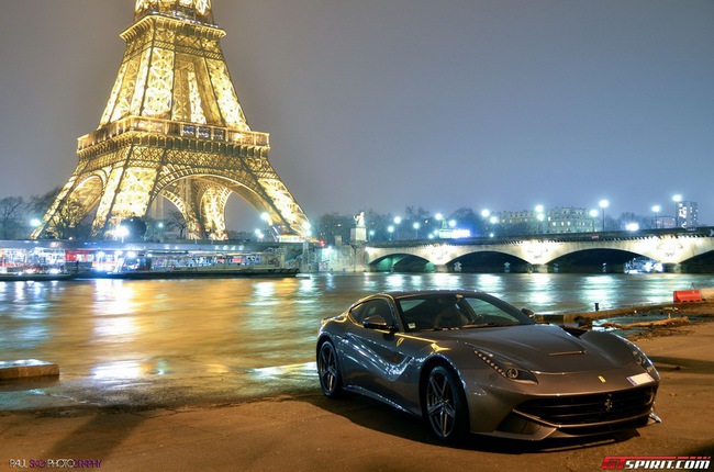 Ferrari F12 Berlinetta khoe sắc tại Paris 6