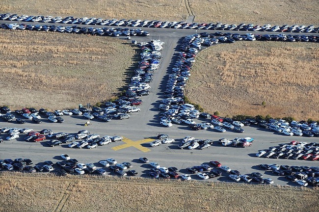 “Nghĩa địa” xe hơi lớn nhất thế giới 1