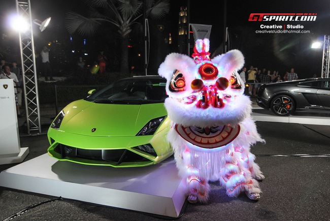 Dàn siêu xe hội ngộ tại Singapore mừng năm mới 14