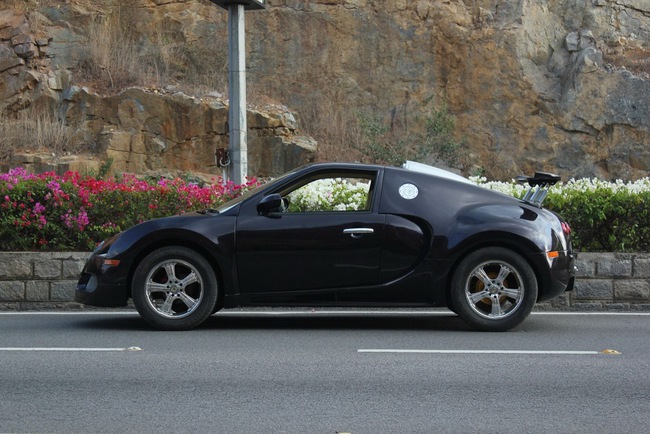 Độ Suzuki Swift thành Bugatti Veyron 13