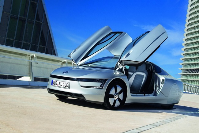 Volkswagen XL1: Chỉ cần 0,9 lít xăng để đi 100 km 2
