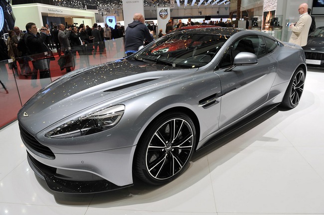 Dàn siêu xe Aston Martin tỏa sáng tại Geneva Motor Show 2013 18