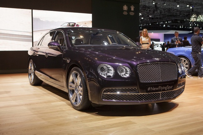 Bentley chọn New York để ra mắt chiếc Flying Spur mới 4