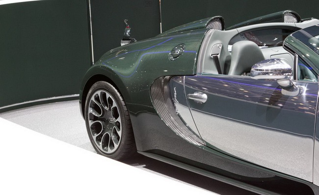 Bộ ba Bugatti Veyron đặc biệt tại Geneva Motor Show 2013 11