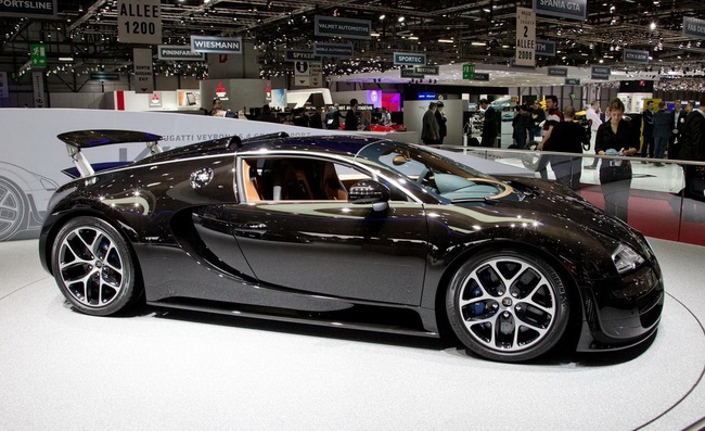 Bộ ba Bugatti Veyron đặc biệt tại Geneva Motor Show 2013 18
