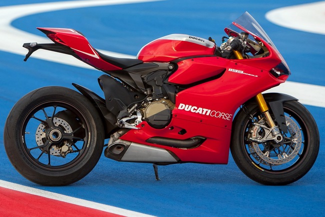 Chi tiết siêu mô tô Ducati 1199 Panigale R 9