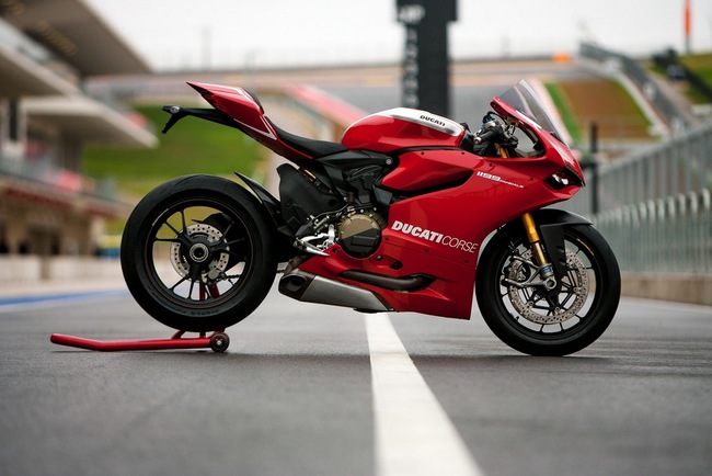 Chi tiết siêu mô tô Ducati 1199 Panigale R 12
