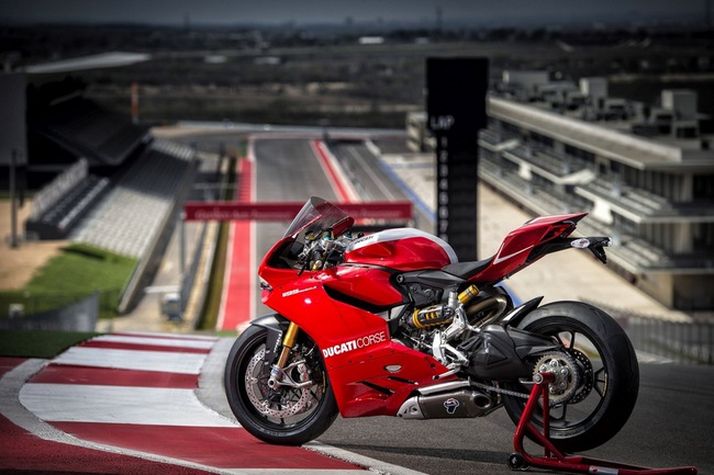 Chi tiết siêu mô tô Ducati 1199 Panigale R 13