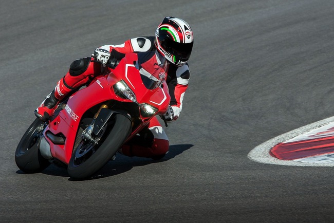 Chi tiết siêu mô tô Ducati 1199 Panigale R 20