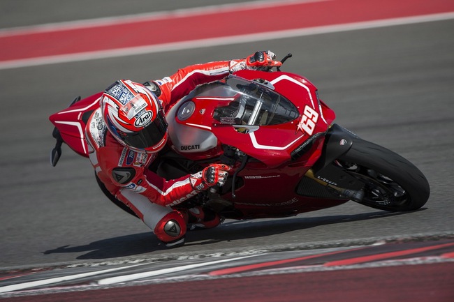 Chi tiết siêu mô tô Ducati 1199 Panigale R 26