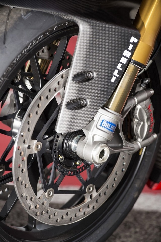 Chi tiết siêu mô tô Ducati 1199 Panigale R 36