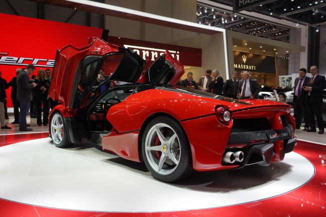 Quá nhiều người thèm muốn siêu xe LaFerrari 3