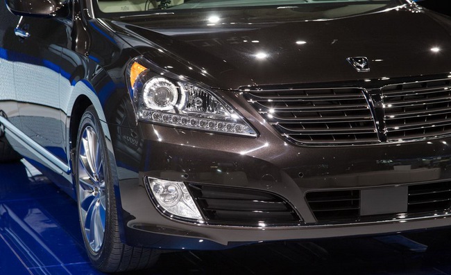 Hyundai Equus 2014: Chống lại nhóm “Quyền lực đen” 7