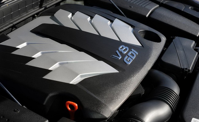 Hyundai Equus 2014: Chống lại nhóm “Quyền lực đen” 17