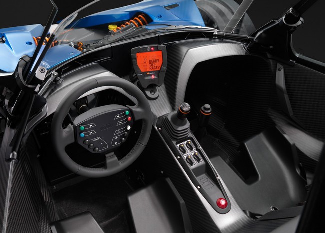 KTM X-Bow sẽ có thêm động cơ mới 6
