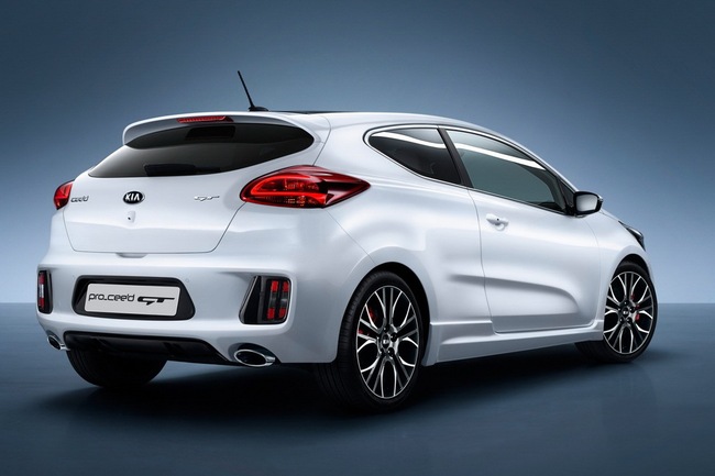 Kia chính thức trình làng Pro_Cee’d GT và Cee’d GT tại Geneva 2013 3