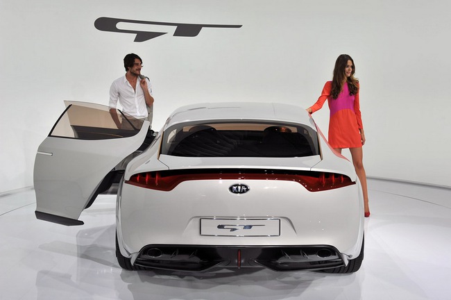Kia GT Coupe sẽ được đưa vào sản xuất hàng loạt 2