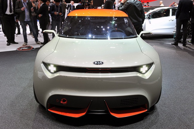 Kia GT Coupe sẽ được đưa vào sản xuất hàng loạt 14