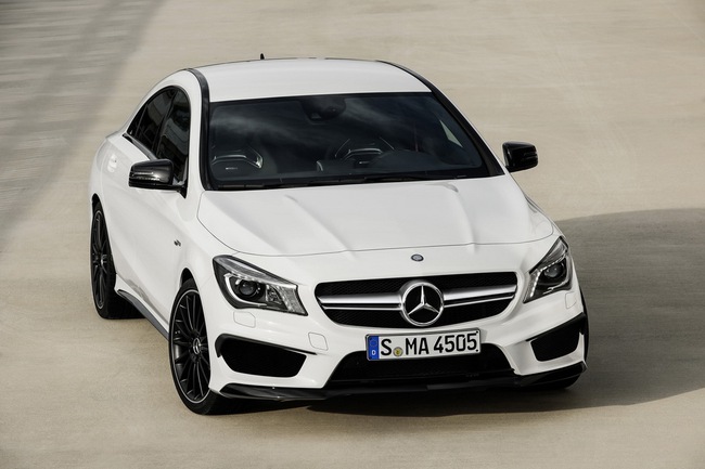 MB CLA45 AMG: 7 lít xăng/100km,  công suất 360 sức ngựa 14