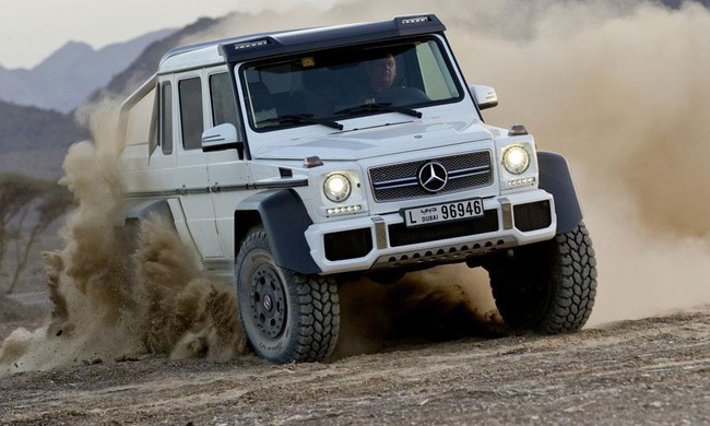 Mercedes-Benz G63 AMG 6x6: Chiến binh sa  mạc 2
