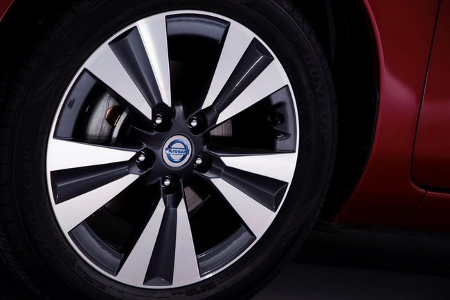 Nissan Leaf bản châu Âu sẽ ra mắt tại Geneva 2013 14