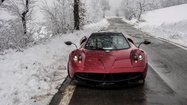 Pagani Huayra phiên bản “discotheque” ra mắt 2