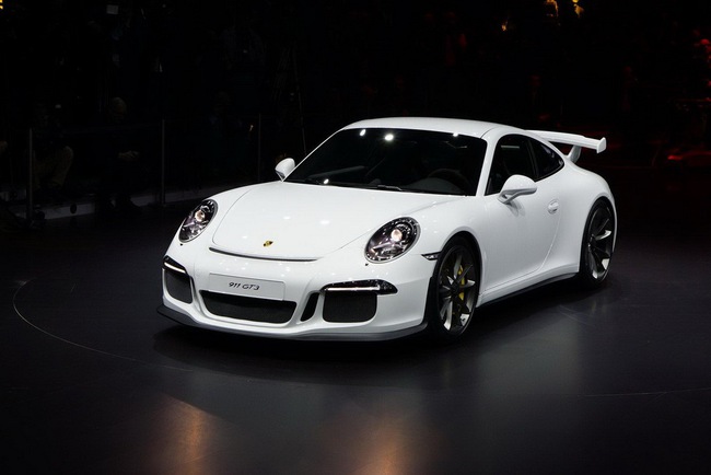Porsche 911 GT3 2013 có giá từ 130.400 Đô la 4
