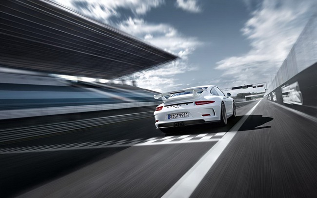 Porsche 911 GT3 2013 có giá từ 130.400 Đô la 15