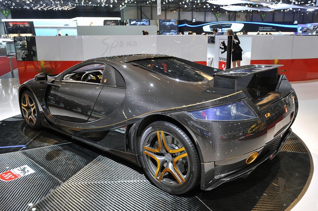 Rừng siêu xe tại Geneva Motor Show 2013 13