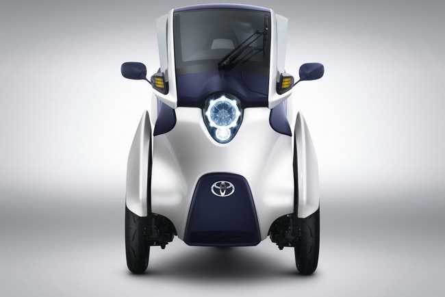 Toyota i-ROAD: Phương tiện cá nhân của tương lai 1
