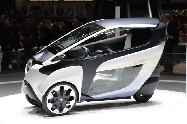 Toyota i-ROAD trình diễn ra tại Genenva 2013 1