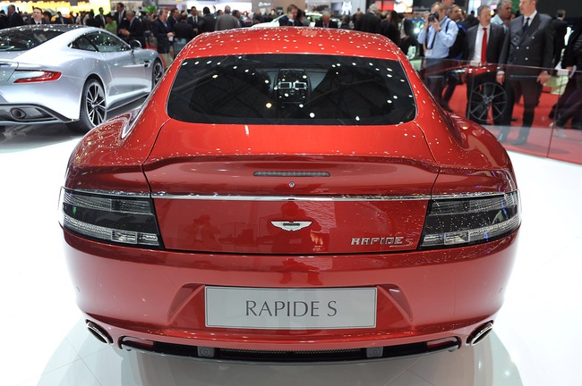Aston Martin Rapide S đến Mỹ với giá 199.950 USD 12