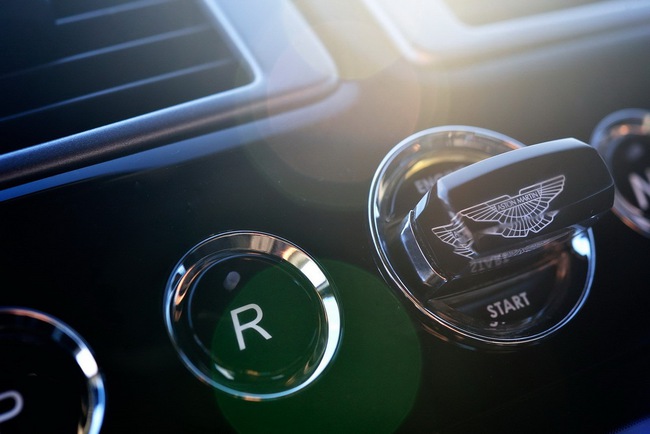 Aston Martin Rapide S đến Mỹ với giá 199.950 USD 18