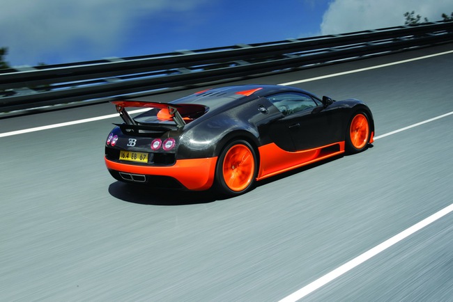Bugatti Veyron SuperSport vẫn là “Ông hoàng tốc độ” 4