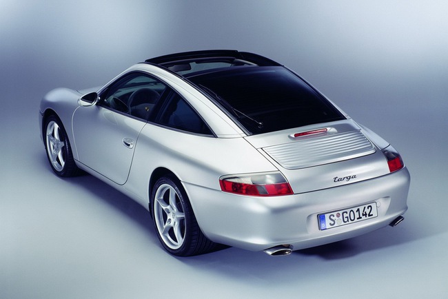 Porsche 911: Huyền thoại xuyên thế kỷ 29