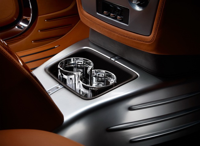 Rolls-Royce Phantom Series II: Đẳng cấp thượng thừa 21