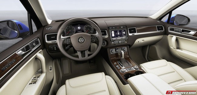 Volkswagen Touareg 2015: Vẫn là xe SUV tiết kiệm nhiên liệu 3