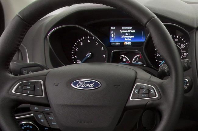 Ford Focus Sedan 2015 lộ diện trước thềm triển lãm New York 12