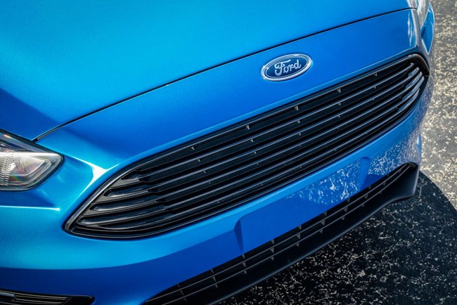 Ford Focus Sedan 2015 lộ diện trước thềm triển lãm New York 6