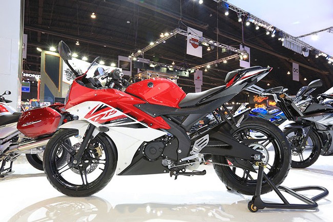 Xe sắp về Việt Nam Yamaha R15 tiếp tục ra mắt tại Indonesia 3