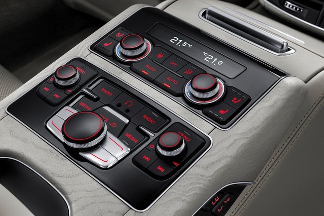 Audi A8 2014: Mạnh mẽ và hiện đại hơn 25