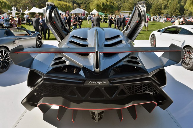 Lamborghini Veneno lăn bánh tại Monterey 2013 2